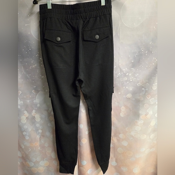 CAbi Black Elastic Waist Pants - Picture 6 of 6